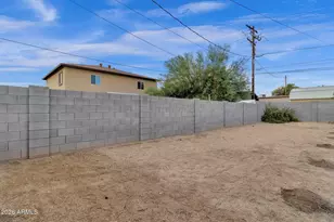 2334 W Morten Ave, Phoenix, AZ 85021 - Photo 32