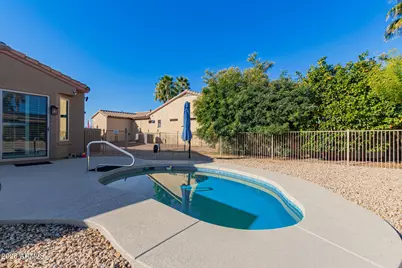 17666 W Calistoga Drive, Surprise, AZ 85387 - Photo 6