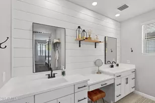 308 W Rainbow Bridge Ln, San Tan Valley, AZ 85140 - Photo 16