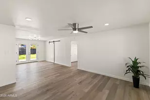 3763 E Evans Dr, Phoenix, AZ 85032 - Photo 2