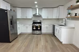 3763 E Evans Dr, Phoenix, AZ 85032 - Photo 4