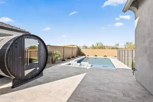 21324 N 60th Pl, Phoenix, AZ 85054 - Photo 6