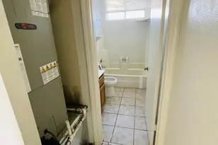 7143 N 66th Dr, Glendale, AZ 85301 - Photo 8