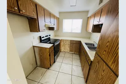 7143 N 66th Drive, Glendale, AZ 85301 - Photo 2