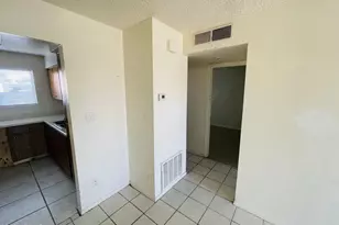 7143 N 66th Dr, Glendale, AZ 85301 - Photo 6