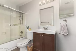 4457 E Verbena Dr, Phoenix, AZ 85044 - Photo 20