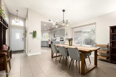 4457 E Verbena Drive, Phoenix, AZ 85044 - Photo 6