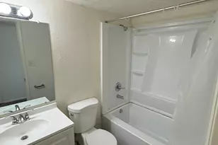 6817 W Devonshire Ave, Phoenix, AZ 85033 - Photo 10