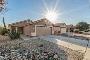 11357 W Amber Trail, Surprise, AZ 85378 - Photo 2