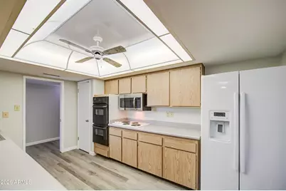 9915 W Newport Drive, Sun City, AZ 85351 - Photo 16