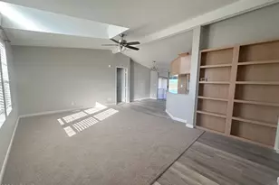 7736 W Alsdorf Rd, Arizona City, AZ 85123 - Photo 6