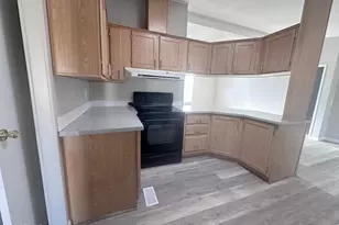 7736 W Alsdorf Rd, Arizona City, AZ 85123 - Photo 14