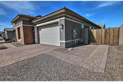 19134 E Walnut Court, Queen Creek, AZ 85142 - Photo 2