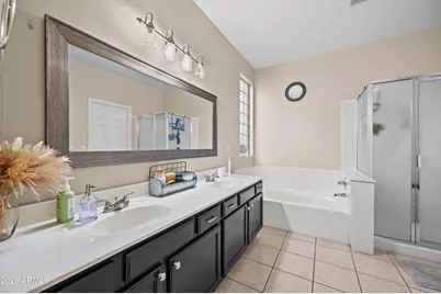 11542 W Bermuda Drive, Avondale, AZ 85392 - Photo 24