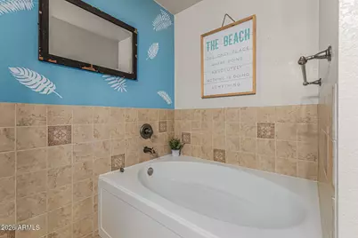 10414 N 64th Avenue, Glendale, AZ 85302 - Photo 18