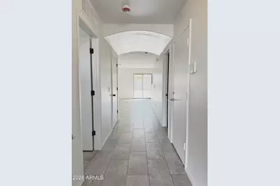 10829 W Minnezona Avenue, Phoenix, AZ 85037 - Photo 10