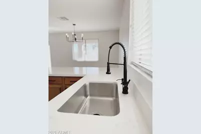 10829 W Minnezona Avenue, Phoenix, AZ 85037 - Photo 24