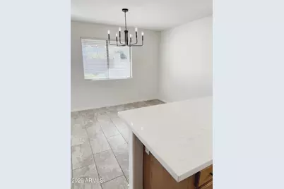 10829 W Minnezona Avenue, Phoenix, AZ 85037 - Photo 32