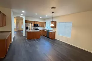 4455 E Peach Tree Dr, Chandler, AZ 85249 - Photo 4