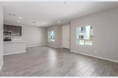 733 E Commonwealth Avenue #20, Chandler, AZ 85225 - Photo 10
