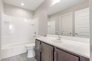 733 E Commonwealth Ave, Chandler, AZ 85225 - Photo 18