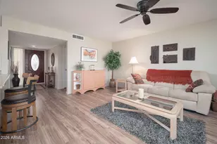 13633 N Tan Tara Point, Sun City, AZ 85351 - Photo 6