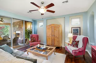 12910 W Dale Ln, Peoria, AZ 85383 - Photo 16