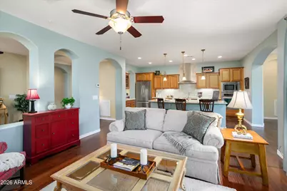 12910 W Dale Lane, Peoria, AZ 85383 - Photo 14