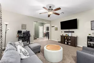 1368 S Ponderosa Dr, Gilbert, AZ 85296 - Photo 2