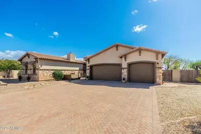 10649 E Saddle Blanket Trail, Gold Canyon, AZ 85118 - Photo 2
