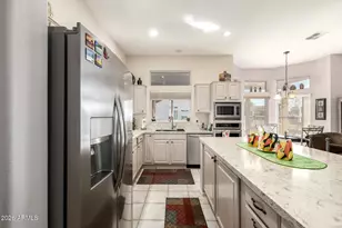 21805 N Vida Ct, Sun City West, AZ 85375 - Photo 14