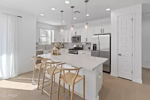 14229 W Cottontail Ln, Surprise, AZ 85387 - Photo 2