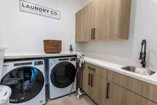 3118 N 42nd St, Phoenix, AZ 85018 - Photo 100