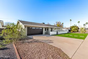 3110 N 81st Pl, Scottsdale, AZ 85251 - Photo 8