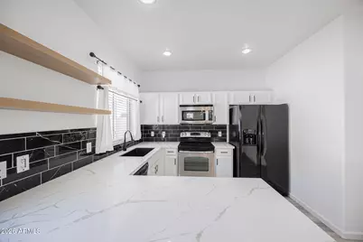 4018 W Fremont Road, Phoenix, AZ 85041 - Photo 10