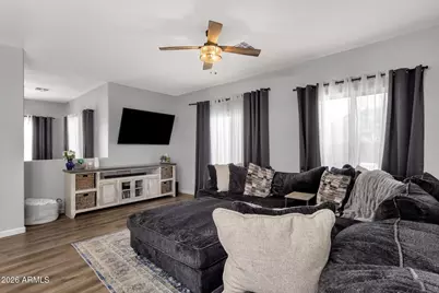 25409 N 40th Lane, Phoenix, AZ 85083 - Photo 14