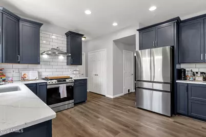 25409 N 40th Lane, Phoenix, AZ 85083 - Photo 10