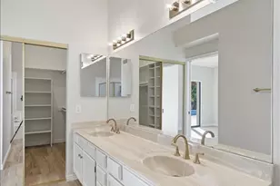 10571 E Mission Ln, Scottsdale, AZ 85258 - Photo 20