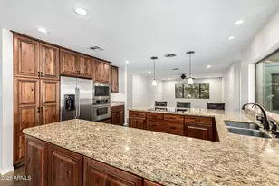 8562 E Turney Ave, Scottsdale, AZ 85251 - Photo 18