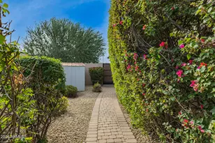 8562 E Turney Ave, Scottsdale, AZ 85251 - Photo 46