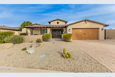 8562 E Turney Avenue, Scottsdale, AZ 85251 - Photo 1