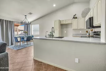 25211 S Briarcrest Drive, Sun Lakes, AZ 85248 - Photo 6