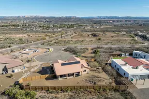 321 Silver Lining Ct, Clarkdale, AZ 86324 - Photo 4