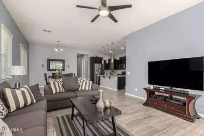 20563 W Edgemont Avenue, Buckeye, AZ 85396 - Photo 12