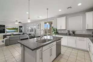 11284 N 186th Ln, Surprise, AZ 85388 - Photo 10