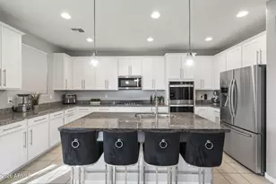 11284 N 186th Ln, Surprise, AZ 85388 - Photo 12