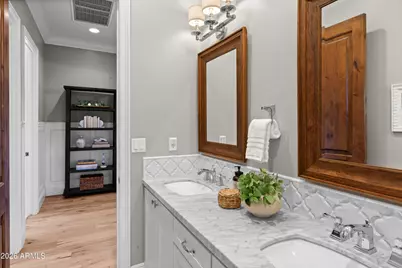 4909 N 45th Place, Phoenix, AZ 85018 - Photo 26