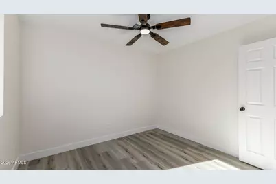 5236 S 19th Avenue, Phoenix, AZ 85041 - Photo 20