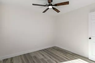 5236 S 19th Ave, Phoenix, AZ 85041 - Photo 20