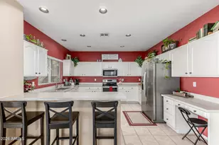 7922 W Mary Ann Dr, Peoria, AZ 85382 - Photo 10